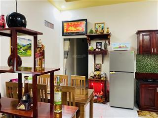 Chính chủ bán nhà phố mặt tiền trung tâm xã tiểu cần giá 2,7 tỷ/shr dt 225m2 sàn bao sang tên cc