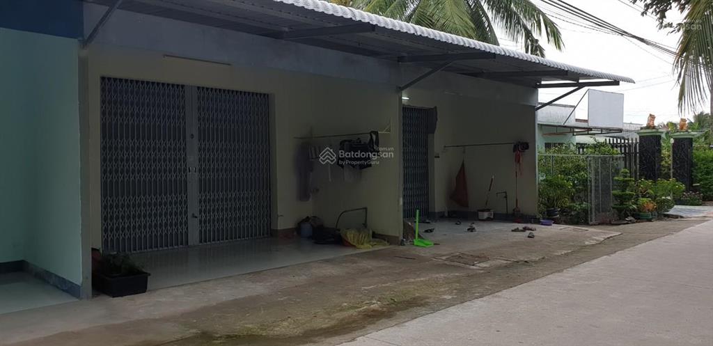 Bán căn nhà liền kề, mặt tiền giáp ranh dự án ecopark thanh phú, long an