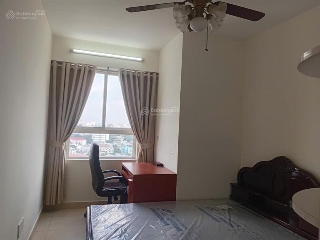Cho thuê căn hộ góc linh tây tower tầng 15