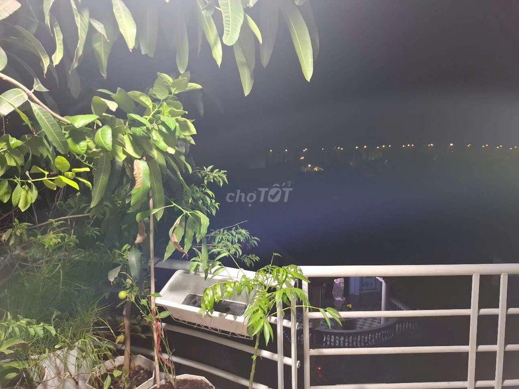 phòng nhỏ full nội thất máy lạnh 
