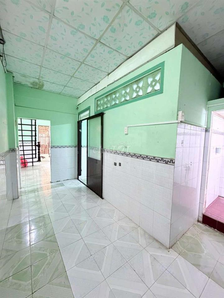 Cho thuê nhà vị trí đẹp Dương Bá Trạc P1-Q8
- Vị trí: hẻm 3m