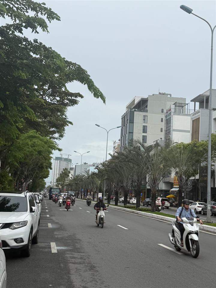 Bán đất mặt tiền đường xô viết nghệ tĩnh, thích hợp xây tòa nhà văn phòng, căn hộ, đường 33m