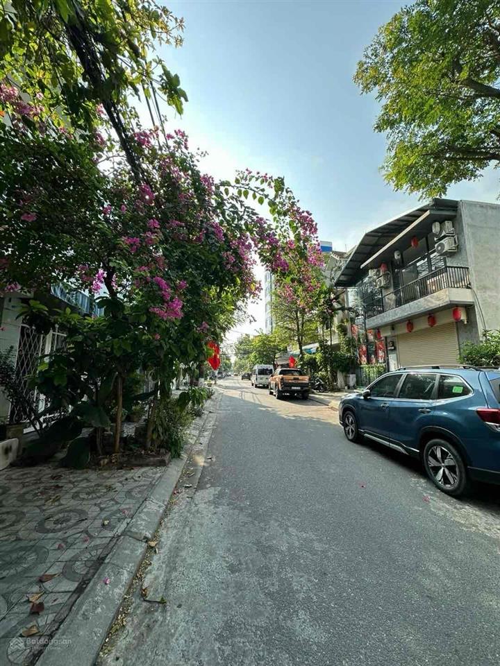 Định cư nước ngoài cần bán nhanh lô đất đường ngô thì sĩ, ngay biển và phố tây an thượng