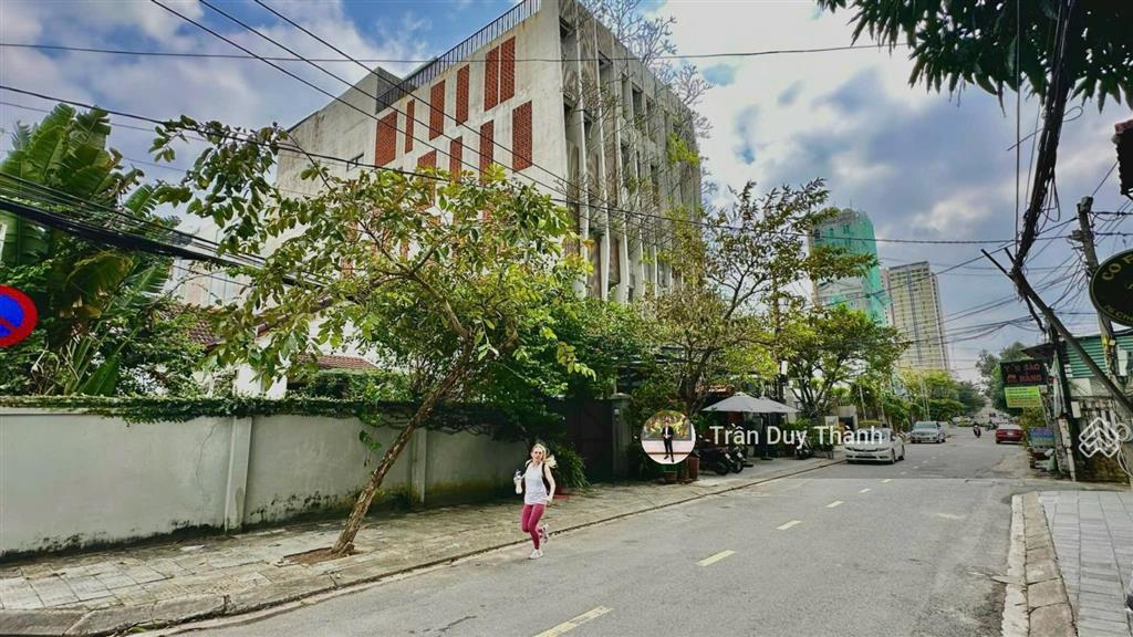 Bán đất góc 2 mặt tiền chế lan viên cách hồ xuân hương chỉ 100m