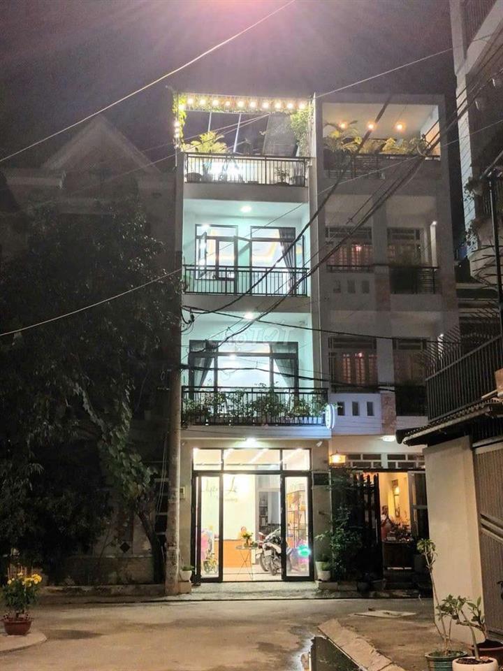 Chính chủ bán nhà đẹp đường 53,gò vấp
