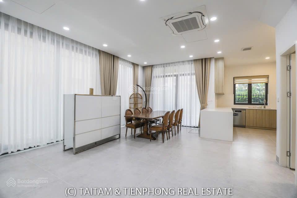Cho thuê biệt thự đường hải âu 6  vinhomes ocean park 2  view công viên, hồ bơi