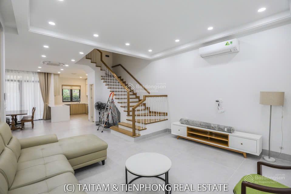 Cho thuê biệt thự đường hải âu 6  vinhomes ocean park 2  view công viên, hồ bơi