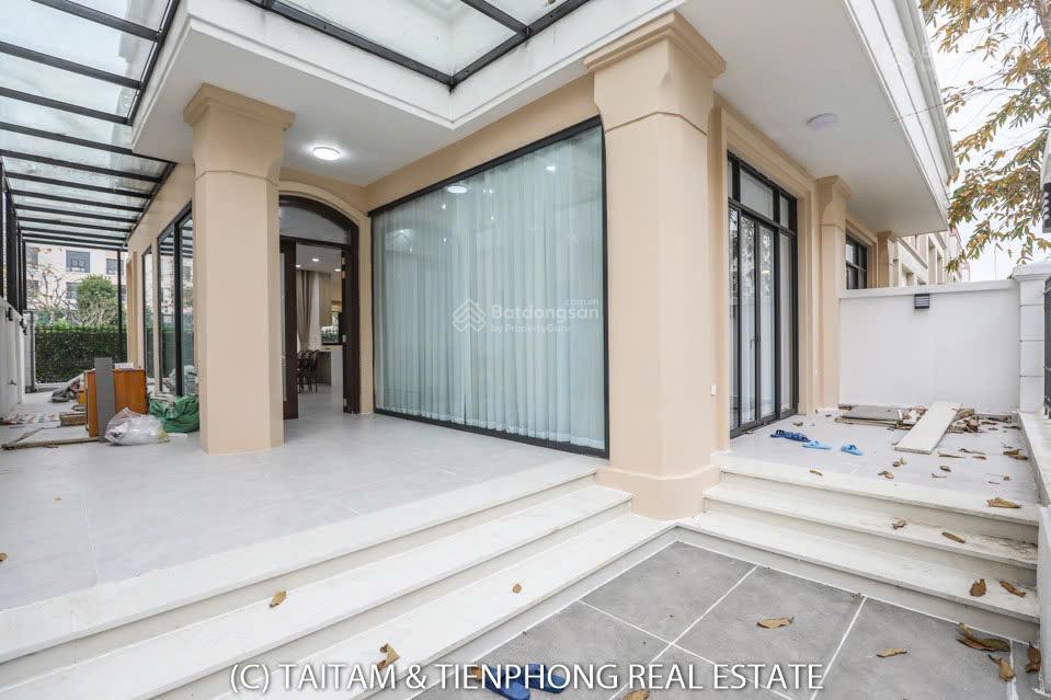 Cho thuê biệt thự đường hải âu 6  vinhomes ocean park 2  view công viên, hồ bơi