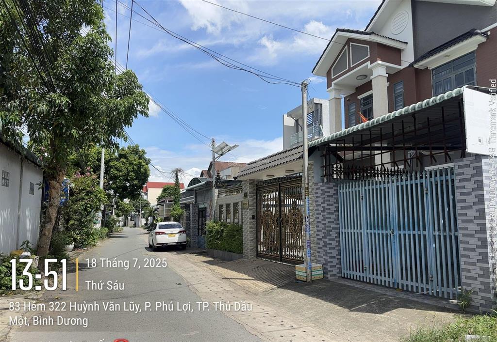 Bán nhà 1 trệt 2 lầu, sau trung tâm văn hoá phường phú lợi  đường nhựa 6m thông