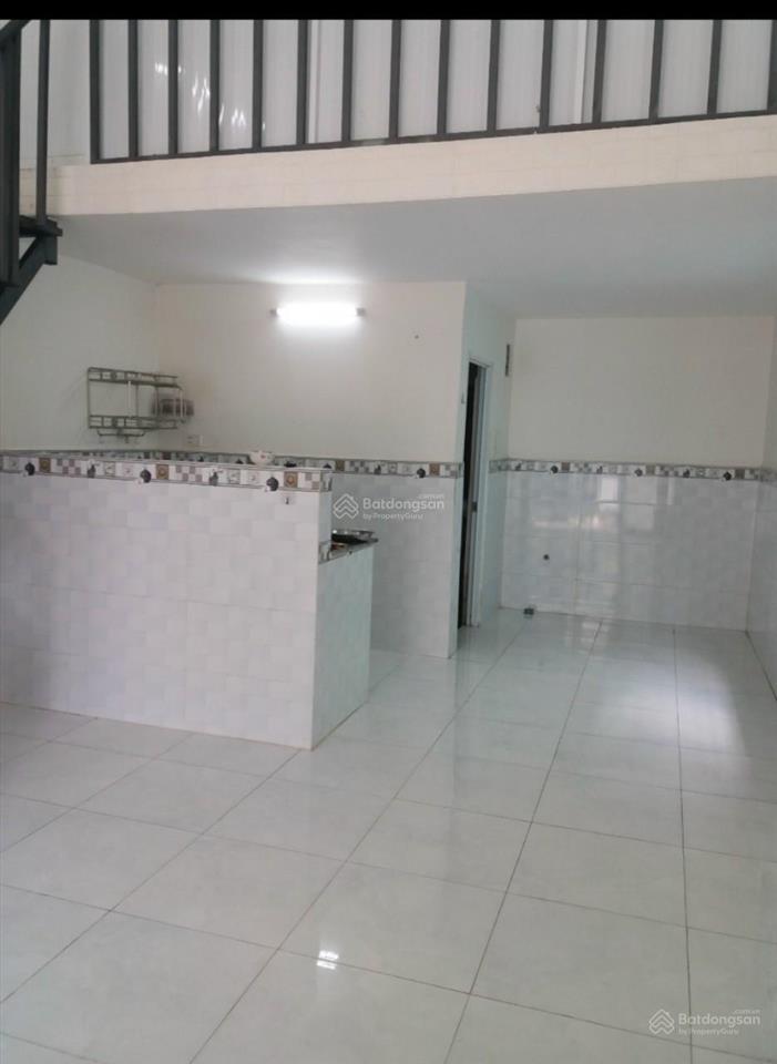 Bán dãy trọ hiệp thành  đường nhựa 10m  cách đường trương định 50 mét  gần đại học bình dương