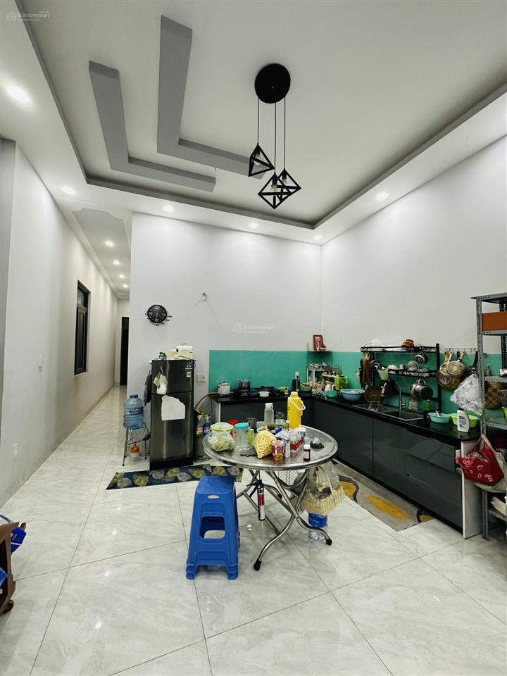 Nhà 1 trệt 1 lầu đường dx 034  phú mỹ  diện tích  5 x 56m  đường nhựa 6m