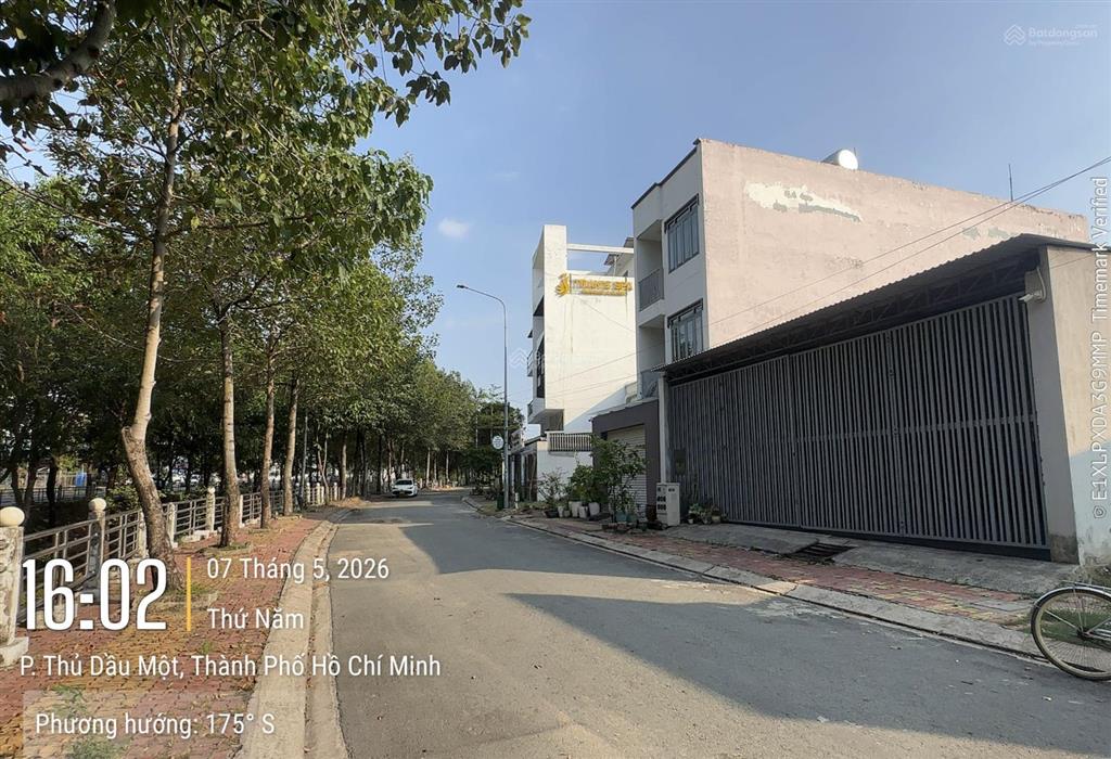 Nhà trệt lững thiết kế thông suốt kinh doanh trong khu dân cư chánh nghĩa ( cấp thoát nước )