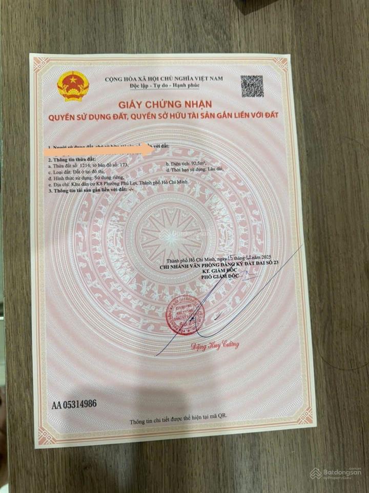 Bán nhà mới 100% trong kdc k8 hiệp thành  nhà 1 trệt 2 lầu mái ngói