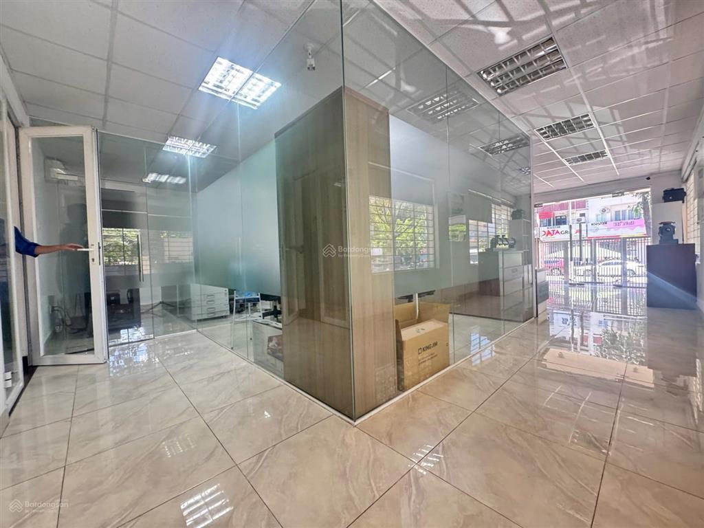 Tòa vp góc 2 mặt tiền đường 30m nhận diện thương hiệu tốt, gần song hành, an phúan khánh, q2
