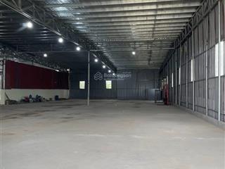 Cho thuê kho xưởng 800m [chia nhỏ từ 100m2 trở lên] chiến thắng  yên xá  cầu bươu