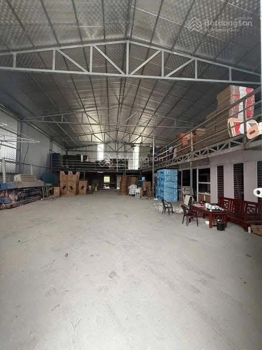 Cho thuê kho xưởng 800m [chia nhỏ từ 100m2 trở lên] chiến thắng  yên xá  cầu bươu