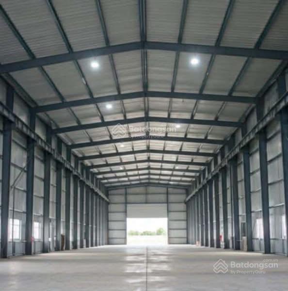 Cho thuê kho xưởng 1200m[ ngăn từ 100, 300m trở lên] từ bến xe nước ngầm đến kcn ngọc hồi