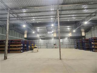 Cho thuê kho 1100m2 (chia thành 2 kho 610m2 & 800m2) tại tam hiệp, phúc thọ, hà nội