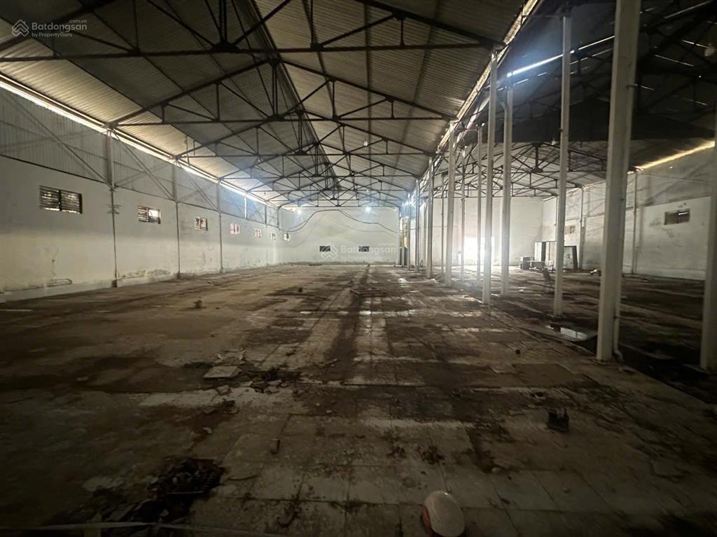 Cho thuê kho 1120m2 lạc long quân, tây hồ