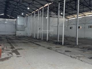 Cho thuê kho xưởng 1120m tại lạc long quân, tây hồ, container đỗ