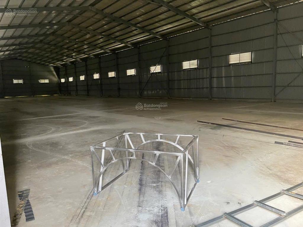 Cho thuê kho tại khu vực ba vì 3000m2 (cắt nhỏ từ900m1600m)