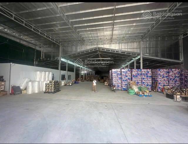 Cho thuê kho tại giải phóng, linh đàm 1000m (cắt nhỏ theo yêu cầu từ 100m trở lên)