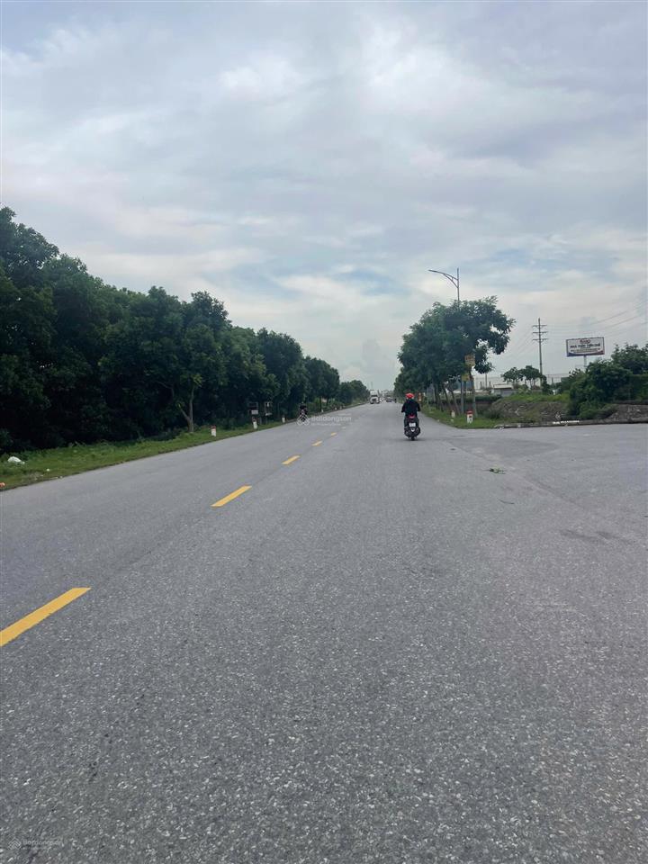 Cho thuê kho 2000m² gần kcn phố nối a. pccc tự động