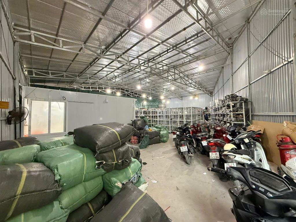 Cho thuê kho 600m phạm tu, yên xá (cắt lẻ 100m trở lên)