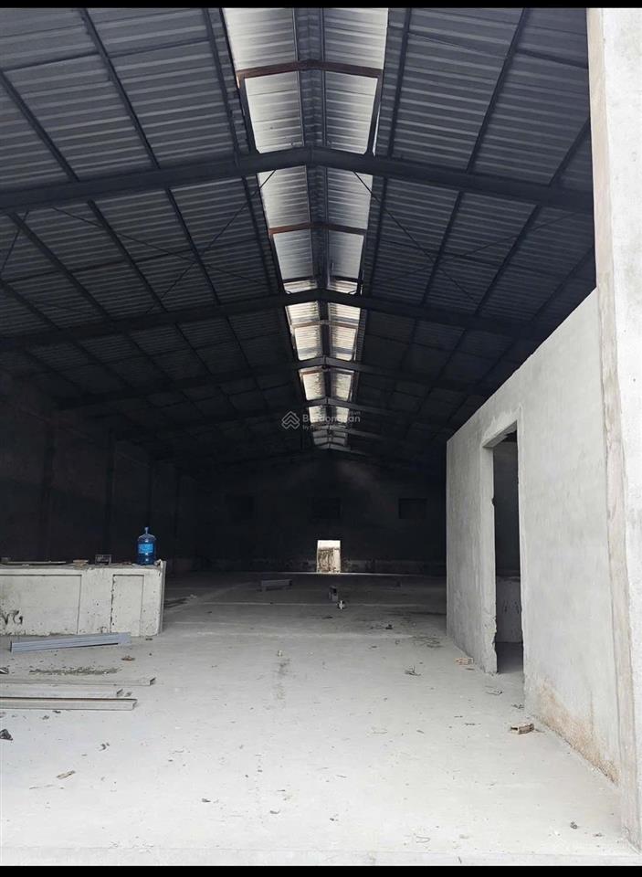 Cho thuê kho khu linh đàm, hoàng mai 1500m (cắt lẻ theo yêu cầu từ 100m)
