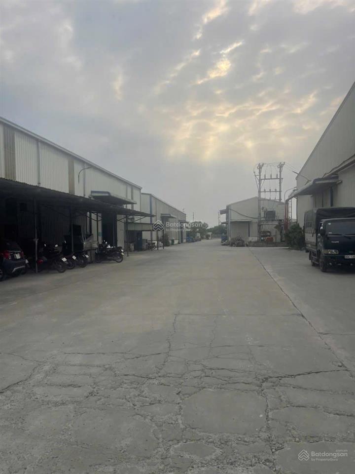 Cho thuê kho gần khu cn phố nối a 10.000m (cắt lẻ theo yêu cầu từ 1000m trở lên) tại yên mỹ