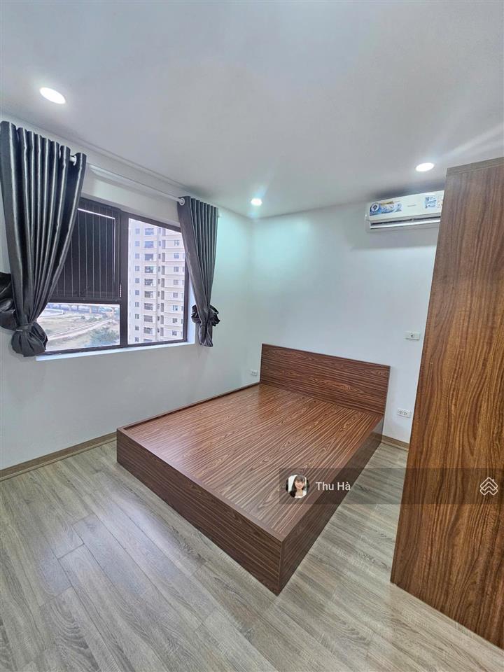 Căn 2n2vs 62m², tầng trung, hướng mát tòa mới xuân mai complex