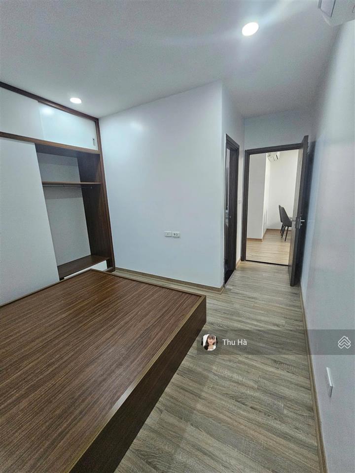 Căn 2n2vs 62m², tầng trung, hướng mát tòa mới xuân mai complex