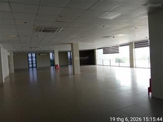 Cho thuê văn phòng, đào tạo, du học, cty... 1000m² phố võ văn kiệt huyện mê linh