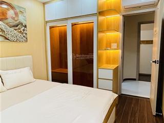 Siêu phẩm lung linh  trần quốc thảo  q3  3 tầng  xe hơi đỗ cửa  cách mặt tiền 1 căn.