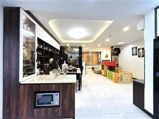 Căn hộ 138m2 cao cấp giai việt  tầng cao  view đẹp  3pn, 3wc  854 tạ quang bửu p5 q8