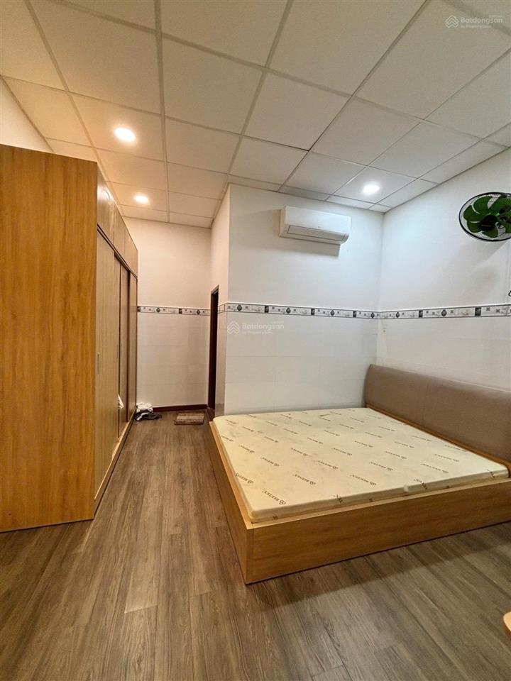 Nhà 5 tầng 52m2 (4x13) 6pn 7wc hẻm 6m nhà mới ở ngay gần trục chiến lược hương lộ 2