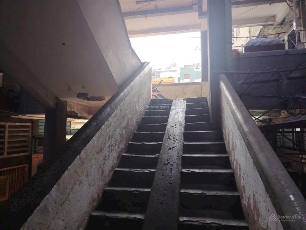 Chung cư  hồ thị kỷ  lê hồng phong  45m2 p1 quận 10 giá 2.5 tỷ. ngay khu cư xá lê hồng phong