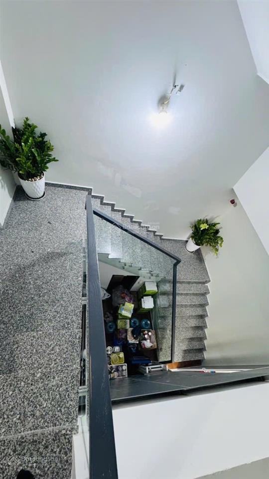 Shophouse the pegasuite tạ quang bửu p5 q8  dt 286m2 3 tầng