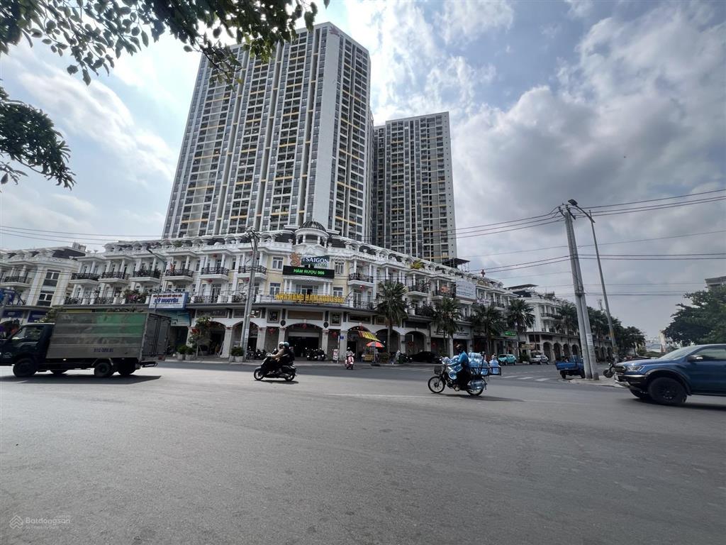 Shophouse the pegasuite tạ quang bửu p5 q8  dt 286m2 3 tầng