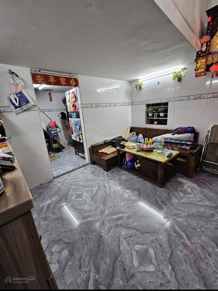 Q5 chung cư đường trần phú 2pn dtsd 40m2  trệt + lững