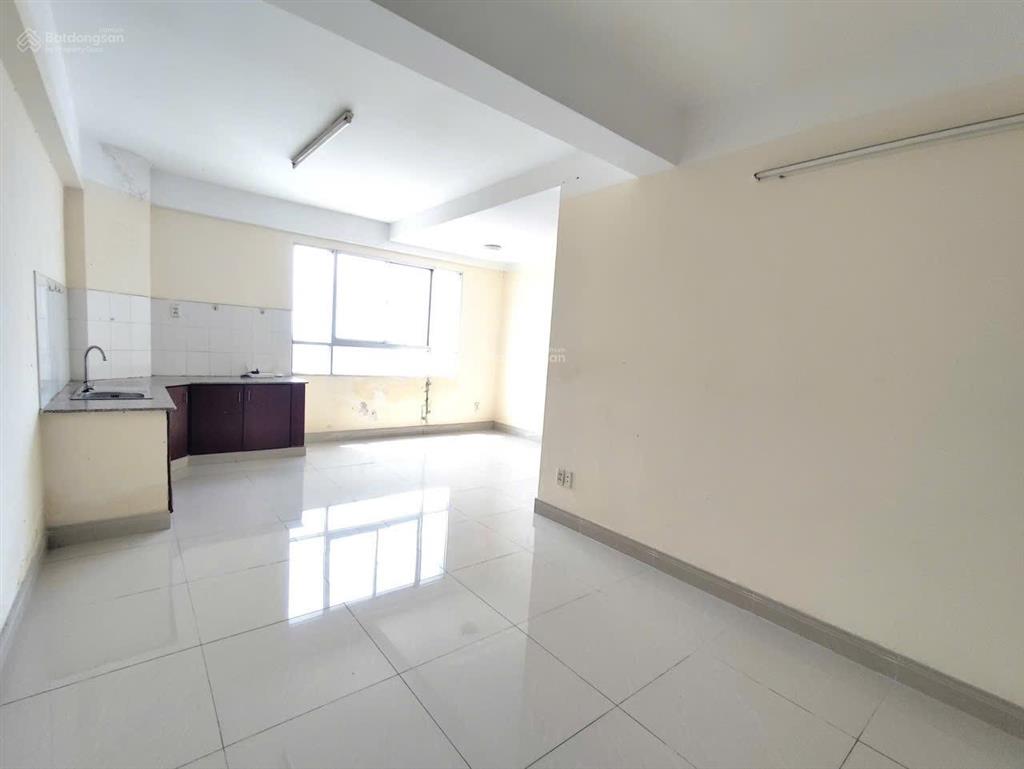 Chung cư bông sao  ngay tạ quang bửu p5 q8  50m2  sổ hồng riêng  chung cư thang máy