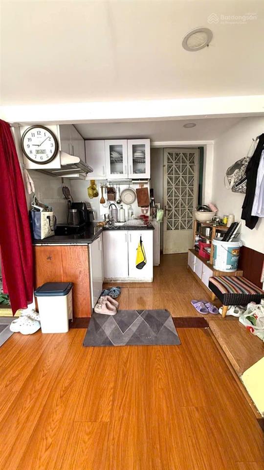 Quận 1  căn góc lầu 1  chung cư mặt tiền nguyễn công trứ  ngay ký con  calmette dtsd 60m2