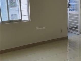 Cho thuê căn hộ nguyễn kim q10 72m2  2pn 2wc  ban công rộng thoáng. 14 triệu/tháng
