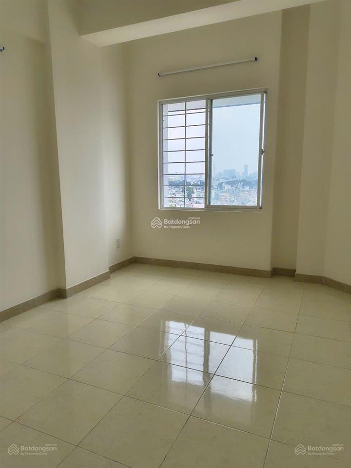Cho thuê căn hộ nguyễn kim q10 72m2  2pn 2wc  ban công rộng thoáng. 14 triệu/tháng
