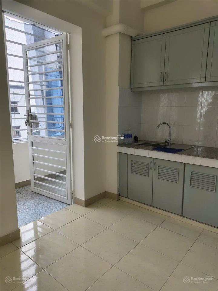 Cho thuê căn hộ nguyễn kim q10 72m2  2pn 2wc  ban công rộng thoáng. 14 triệu/tháng
