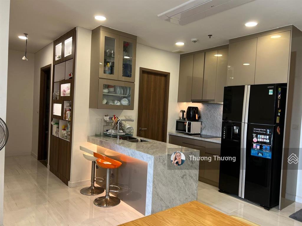 Kingdom 101 bán căn 2pn2wc 78m2 đã có sổ hồng, full nội thất cao cấp 8 tỷ 6 bao thuế phí