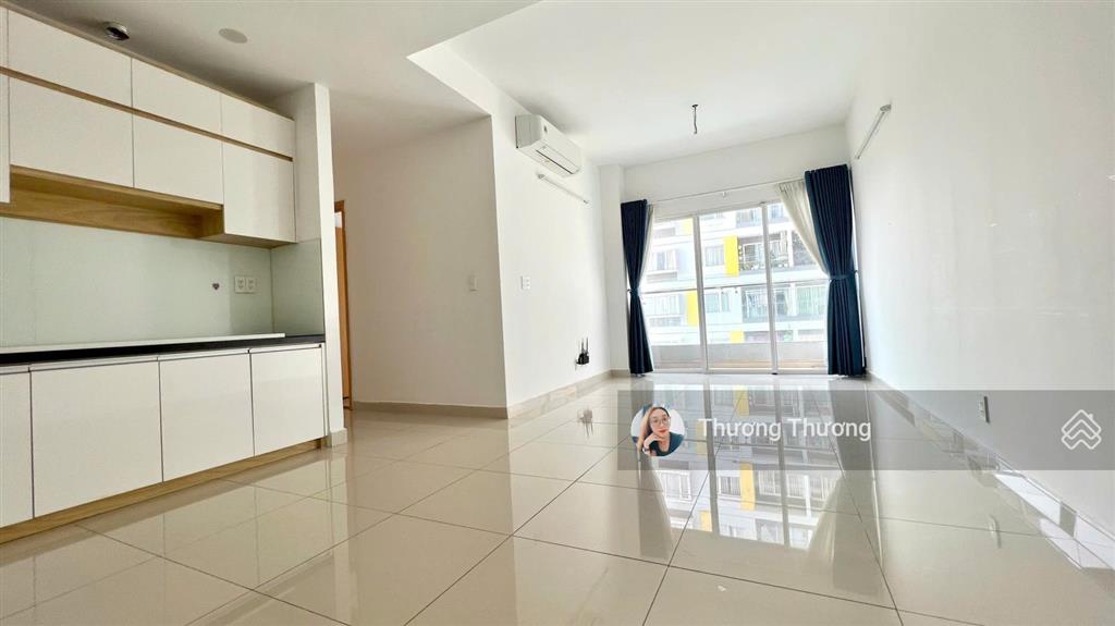 Charmington la pointe  bán căn 2pn2wc căn góc 72m2 giá 3tỷ7 bao sang tên