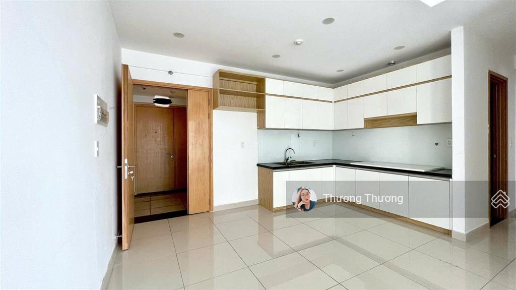 Charmington la pointe  bán căn 2pn2wc căn góc 72m2 giá 3tỷ7 bao sang tên