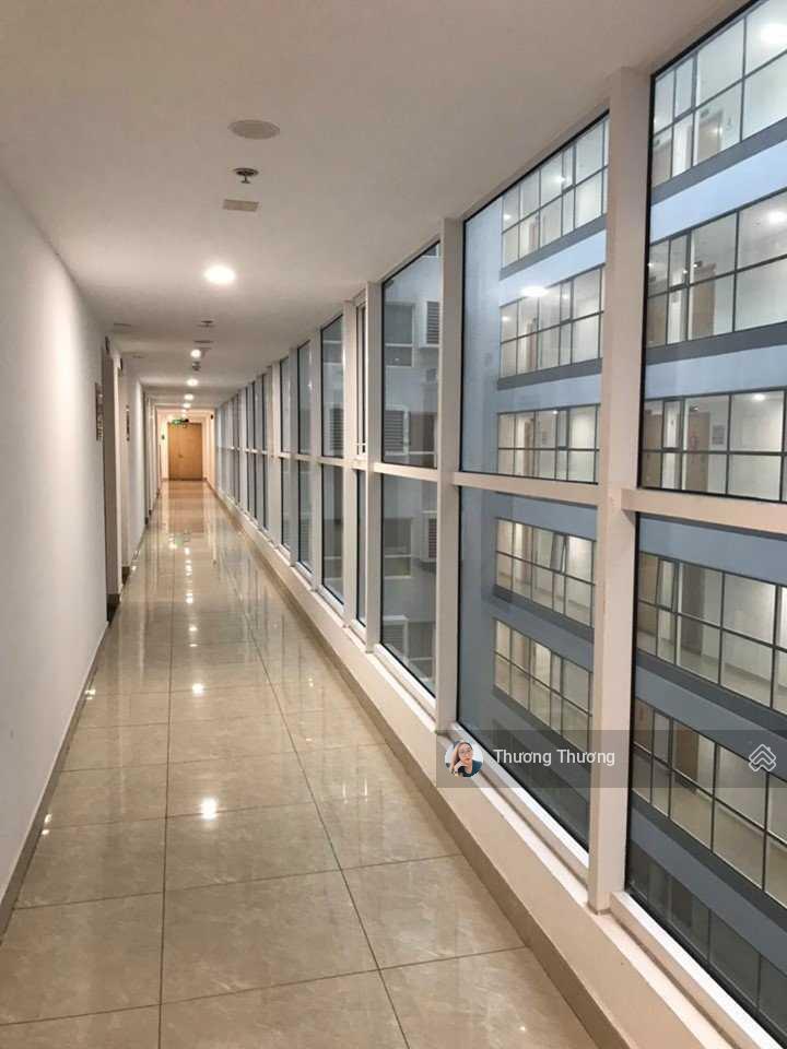 Cho thuê văn phòng ot 45m2 charmington la pointe, full nội thất giá 17tr/th trống sẵn