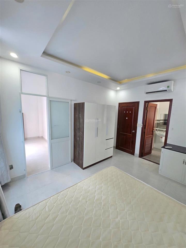 Cho thuê căn hộ dịch vụ 2pn ngay đường liên phường q9